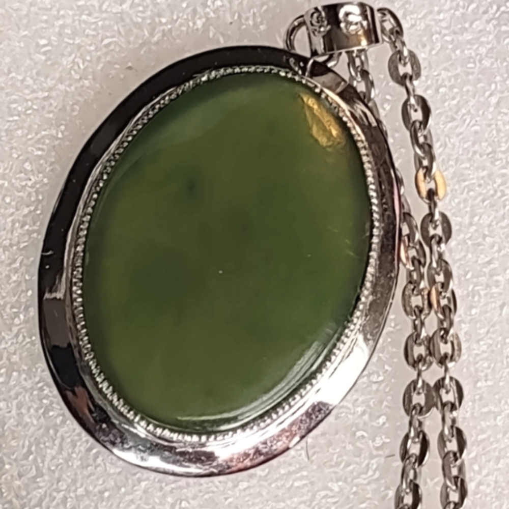 Green Stone in Oval Silver Pendant Necklace